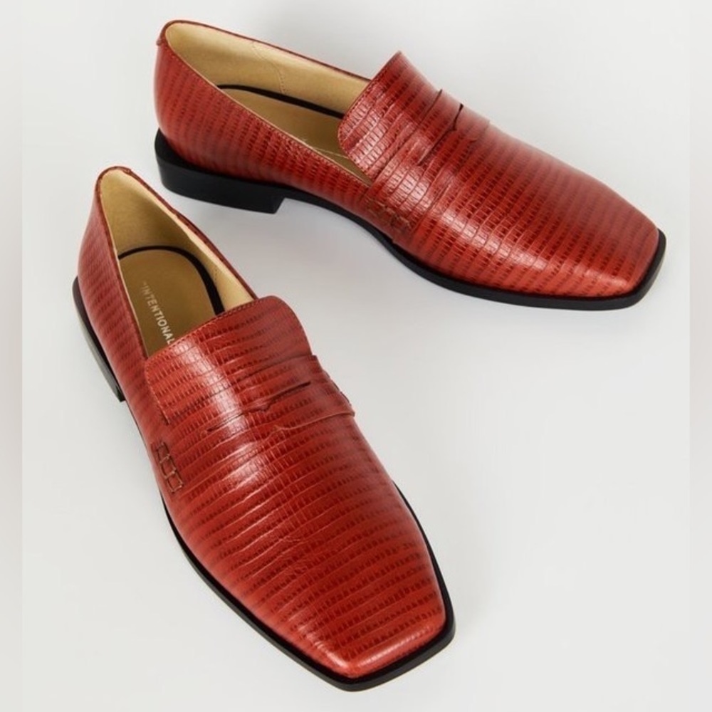 UPDATED with current photos🩶 Intentionally Blank loafers size 9 (EU 39)